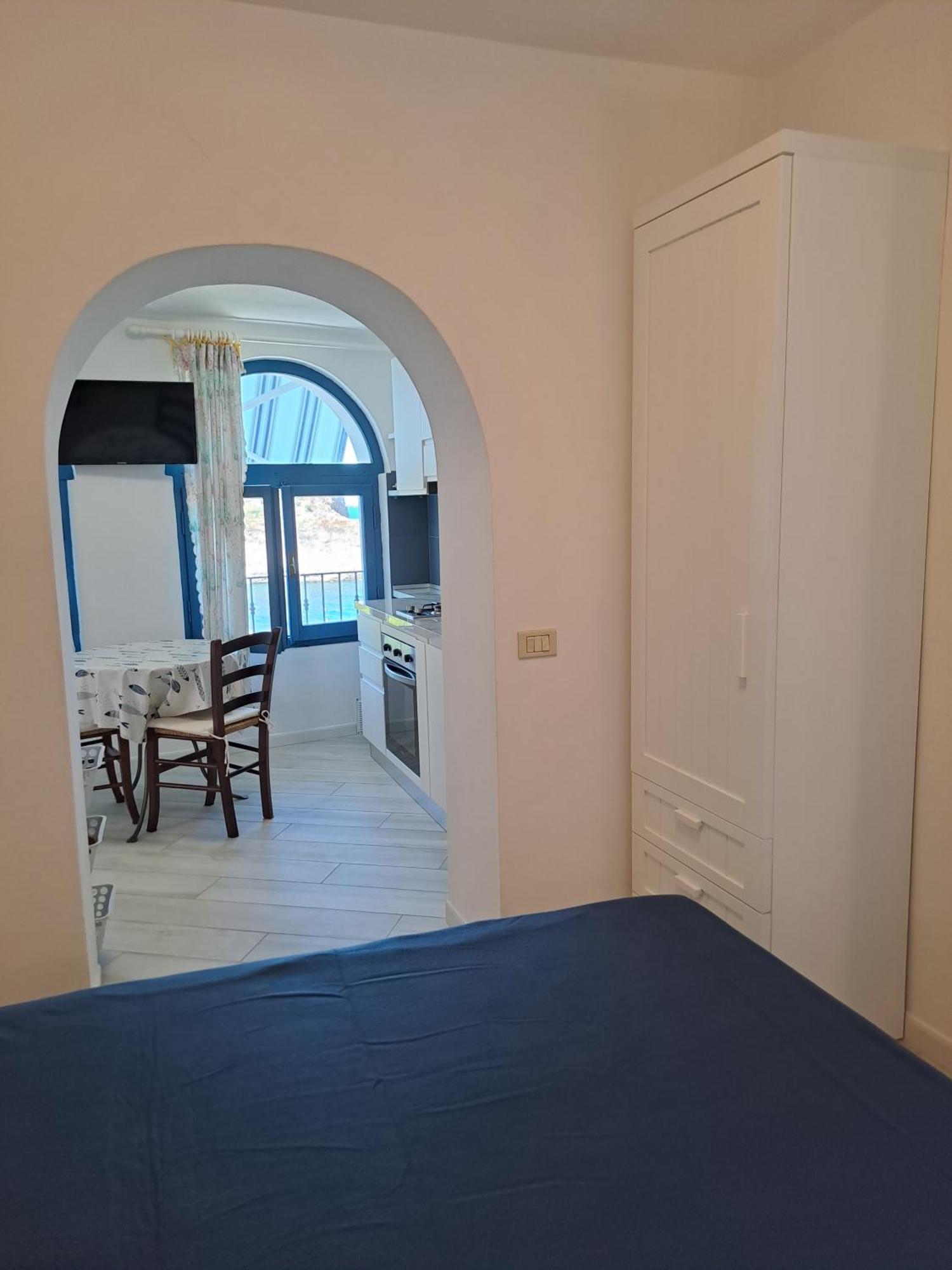 Appartamenti Villa Lina Nisporto Ruang foto